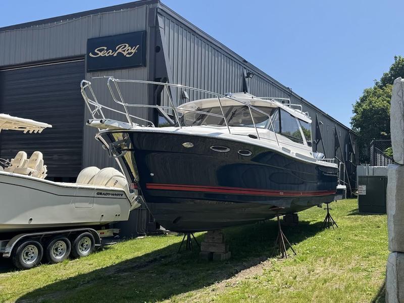 2023 Cutwater C32 COUPE