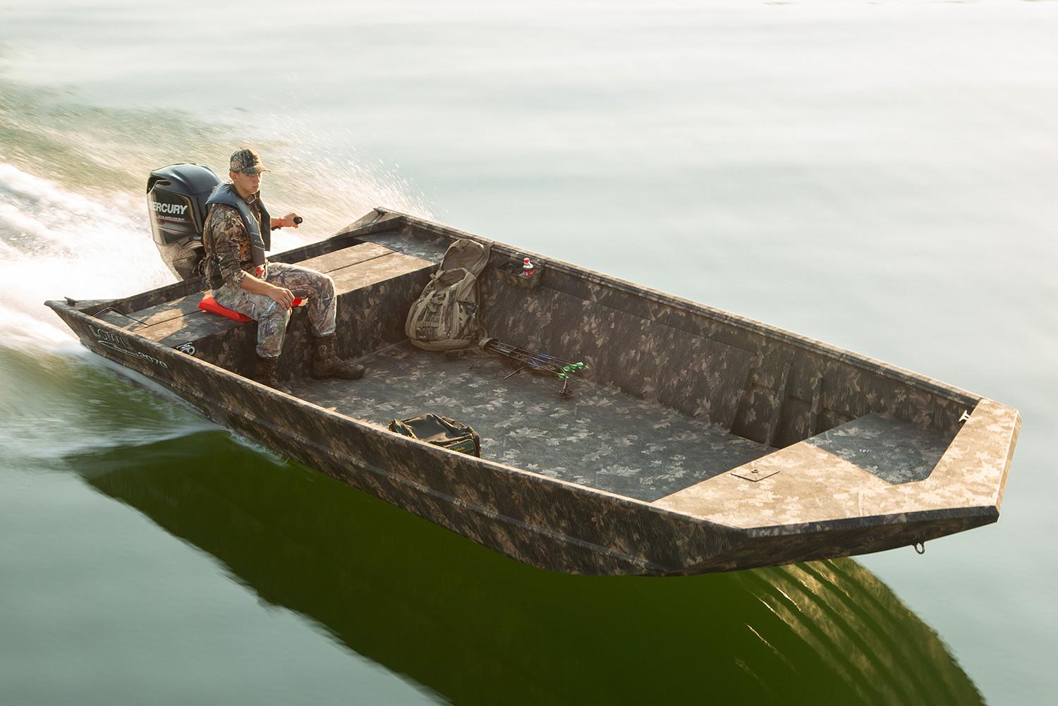 Lowe Boat image