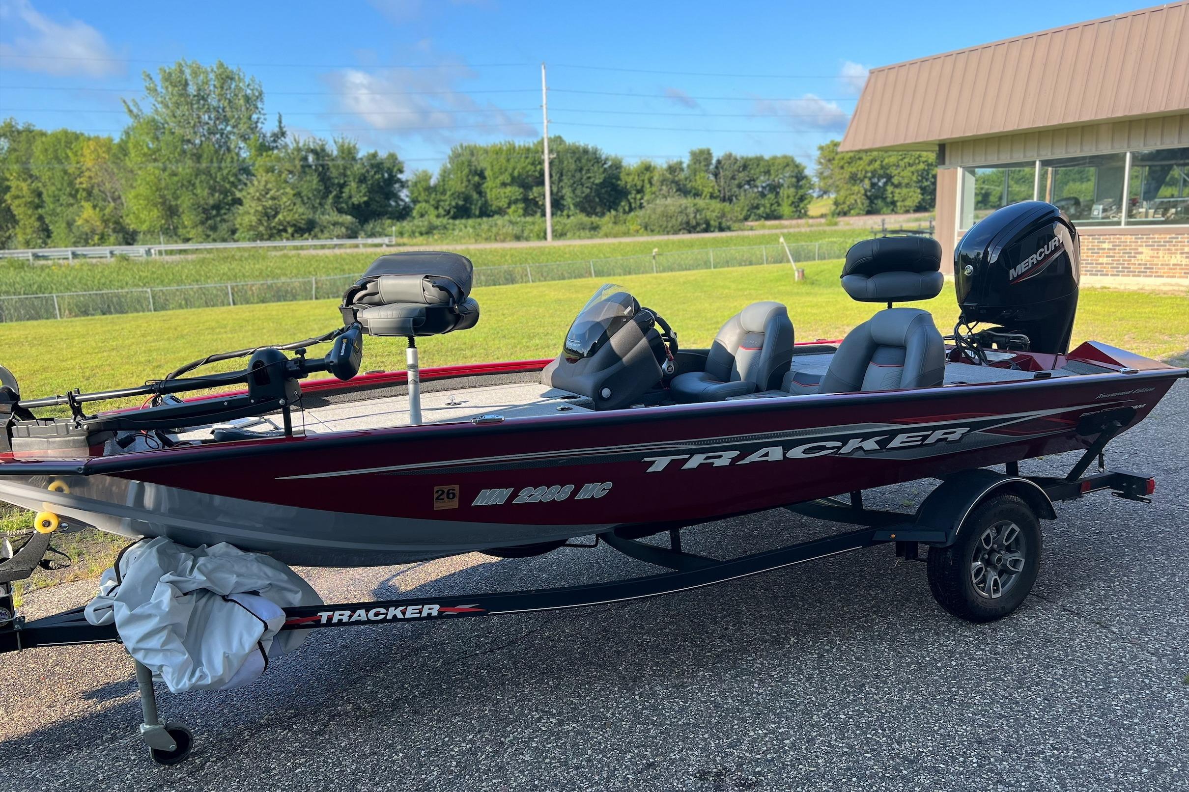 Tracker Pro Team 175 TXW Tournament Edition 2021 Tracker Pro Team 175 TXW Tournament Edition boat on trailer, parked outdoors.