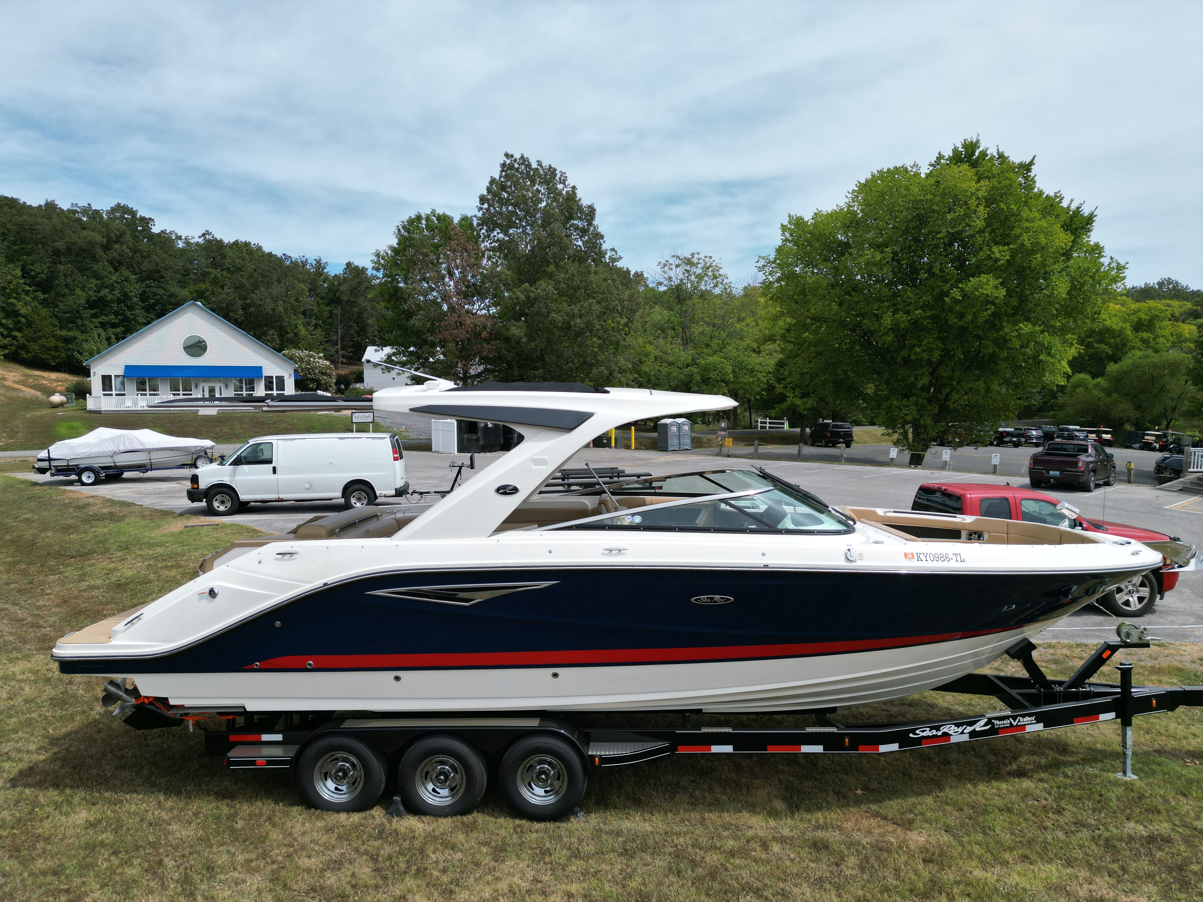 2022 Sea Ray SLX 310
