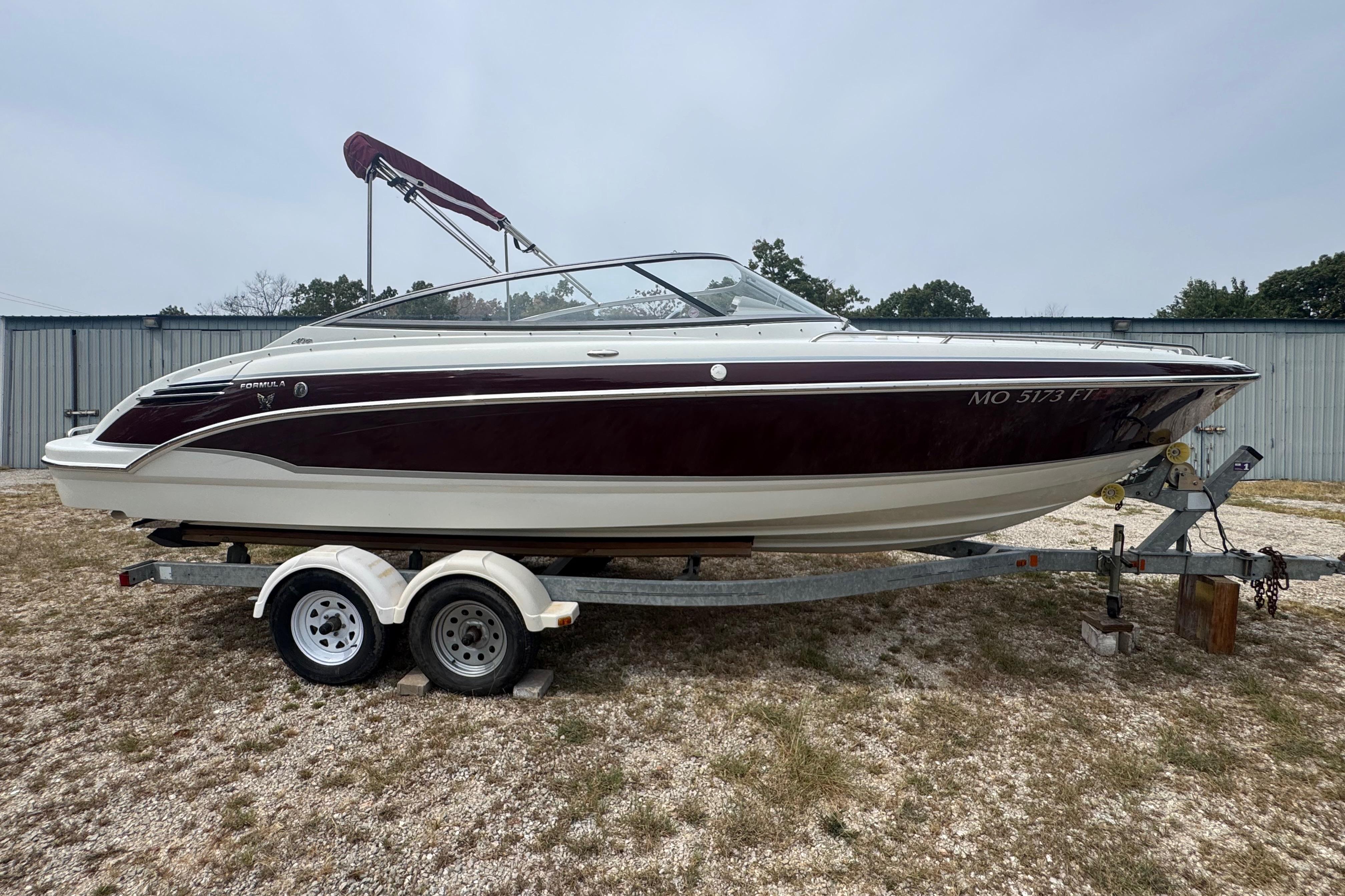 2007 Formula 240 Bowrider