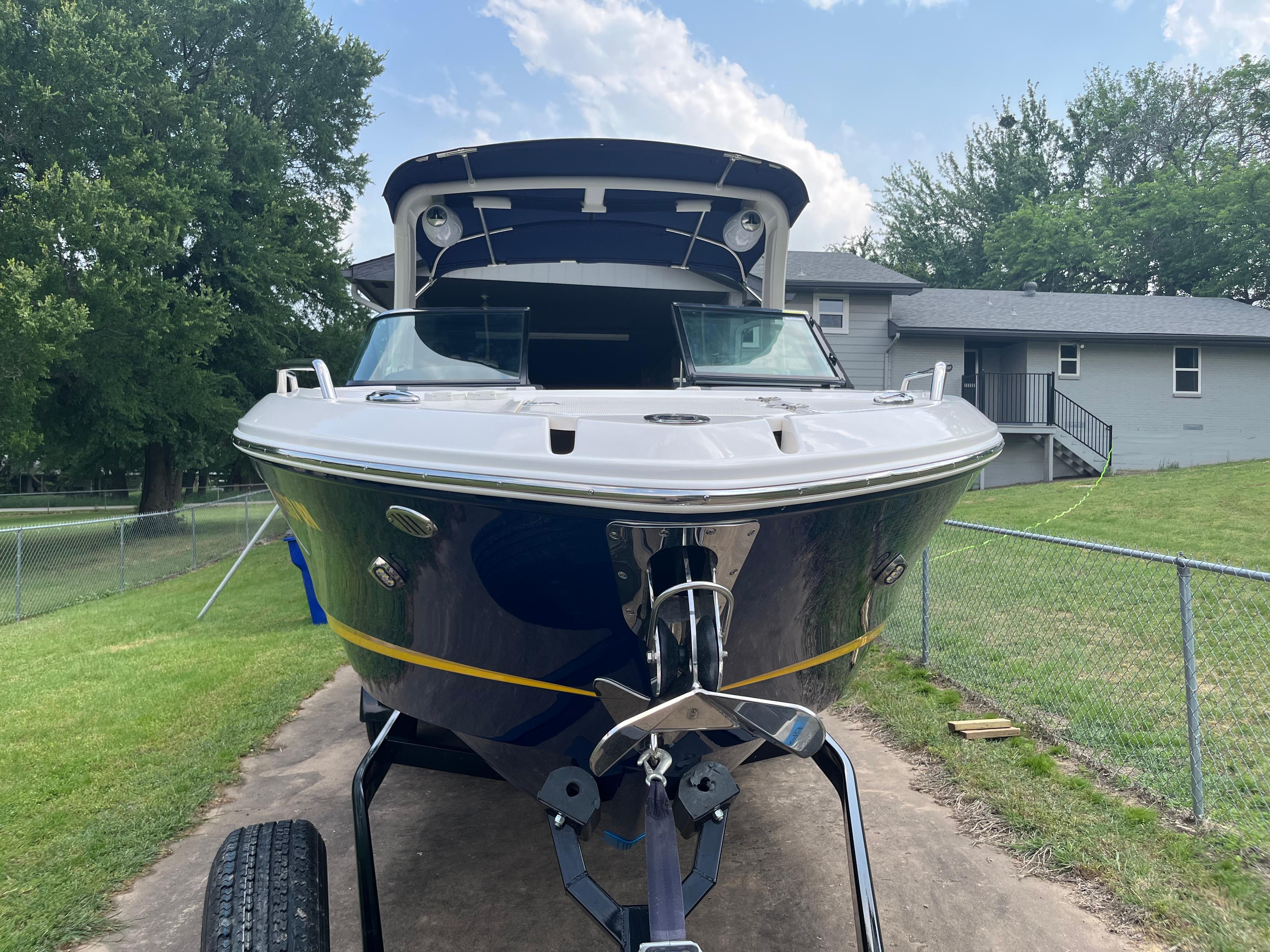 2021 Chaparral 267 SSX
