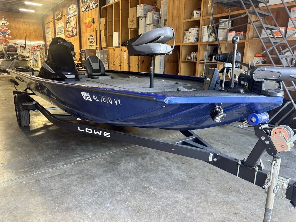 2024 Lowe Stinger 195