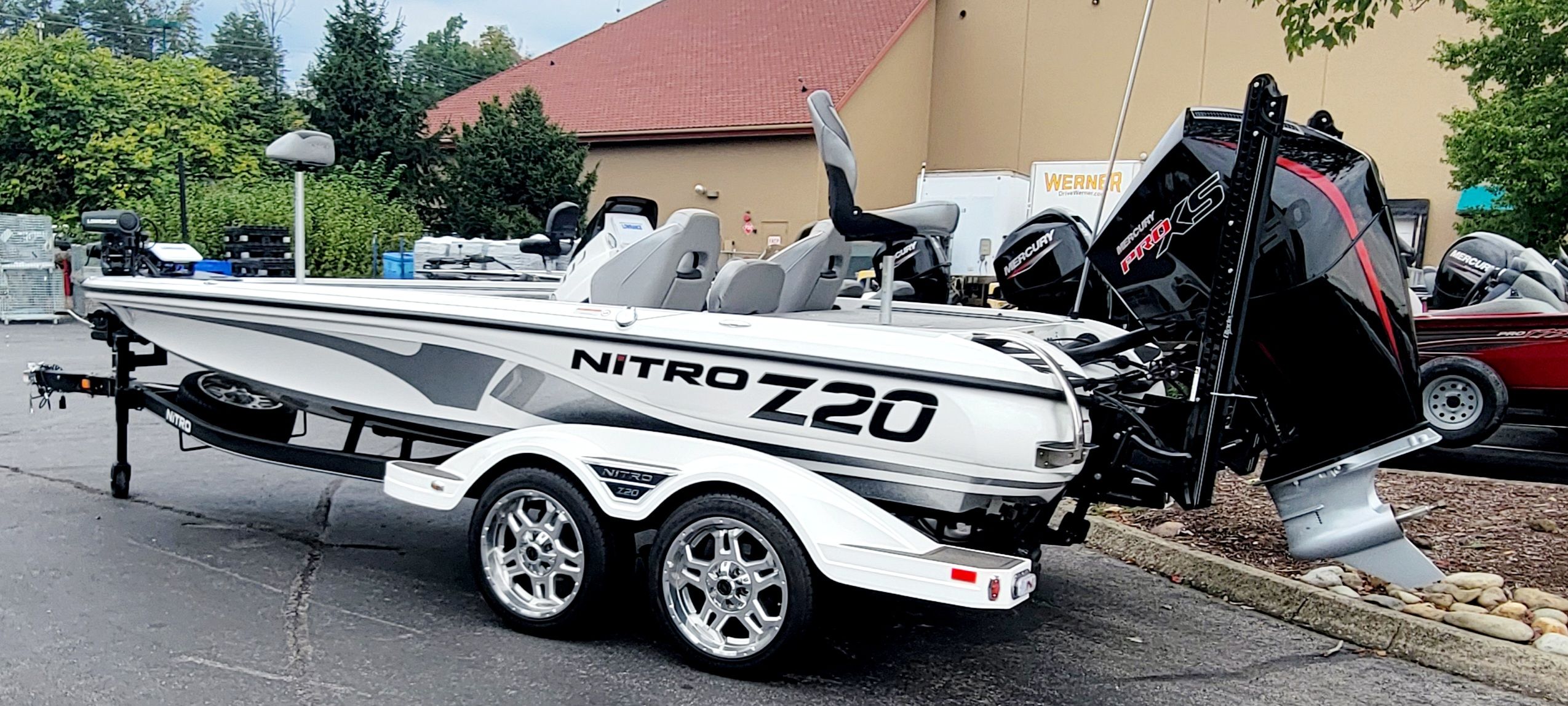 2023 Custom Nitro z20