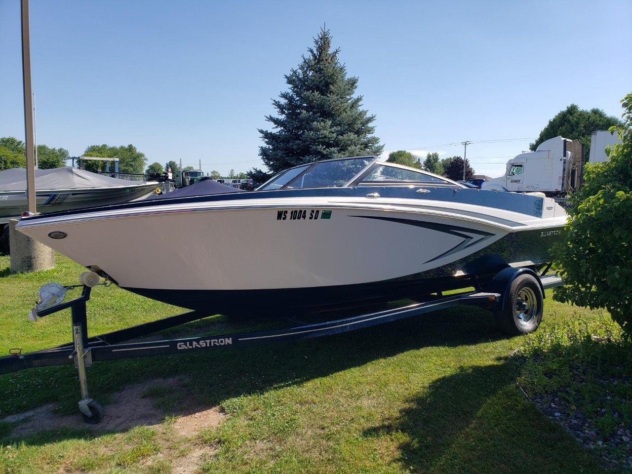 Glastron GT 205