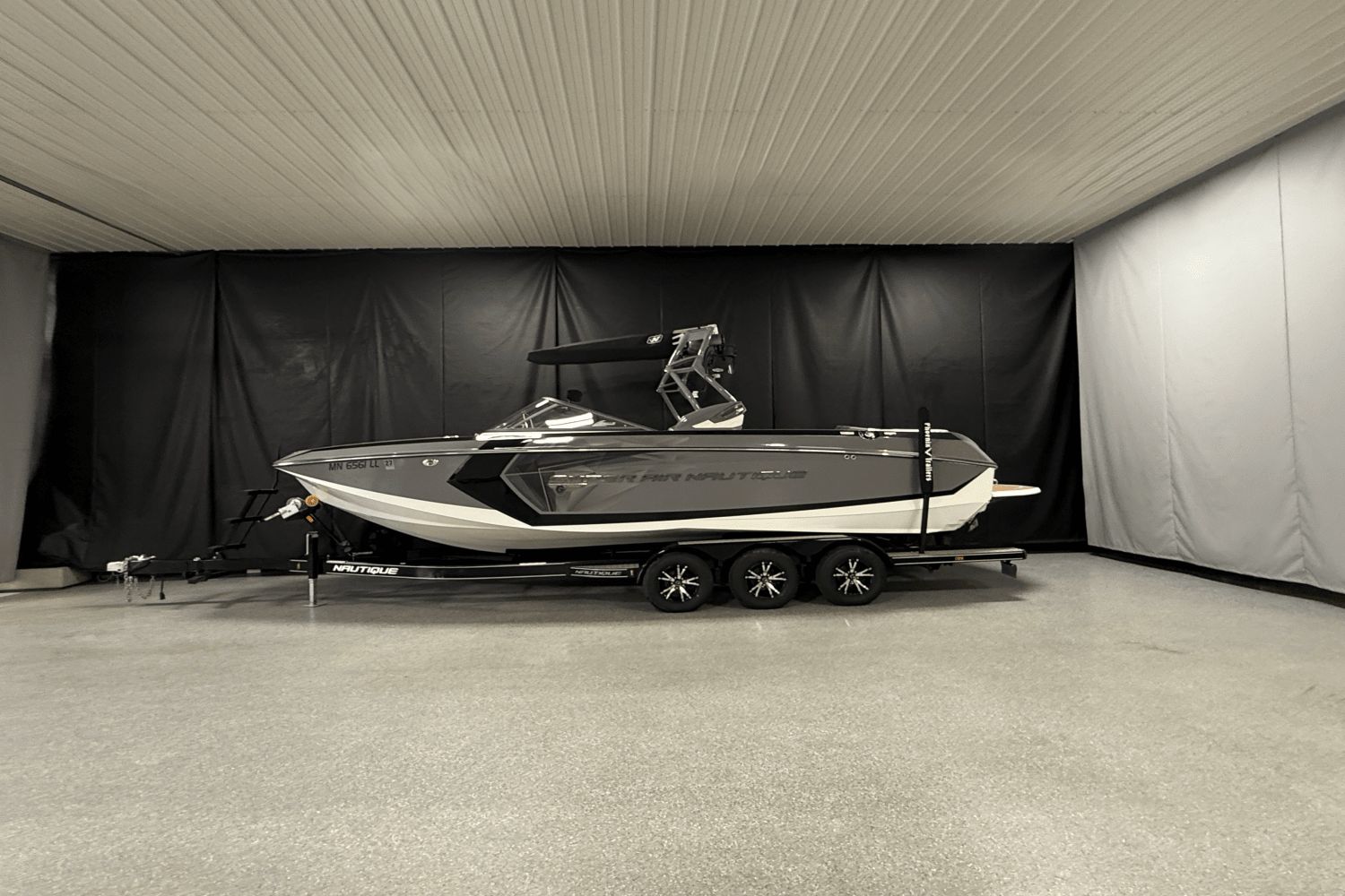 2016 Nautique G25