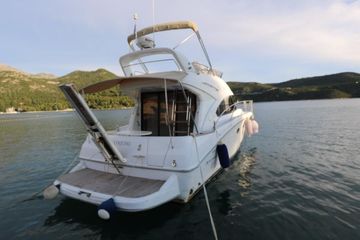 2009 Beneteau Antares 11