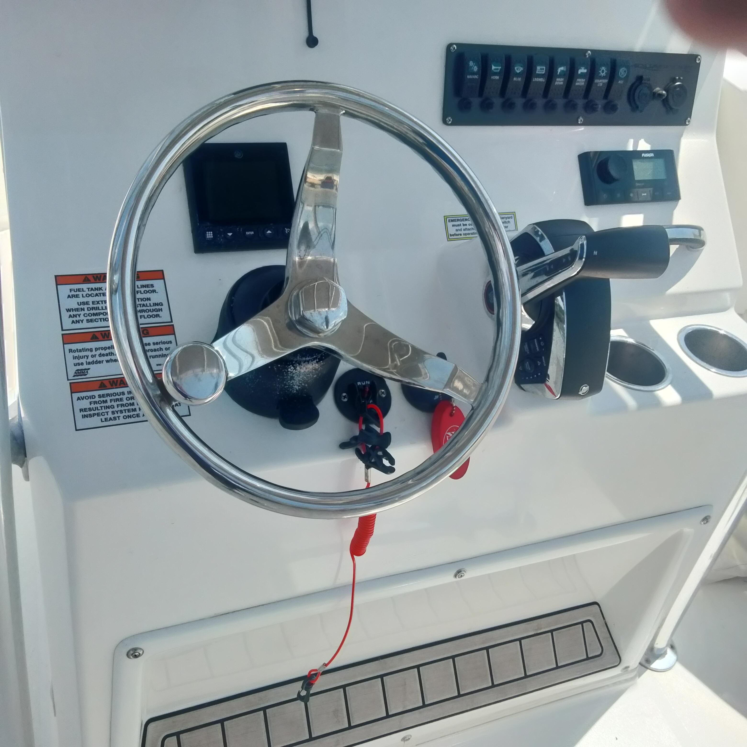 2024 Aquasport 2200 Center Console