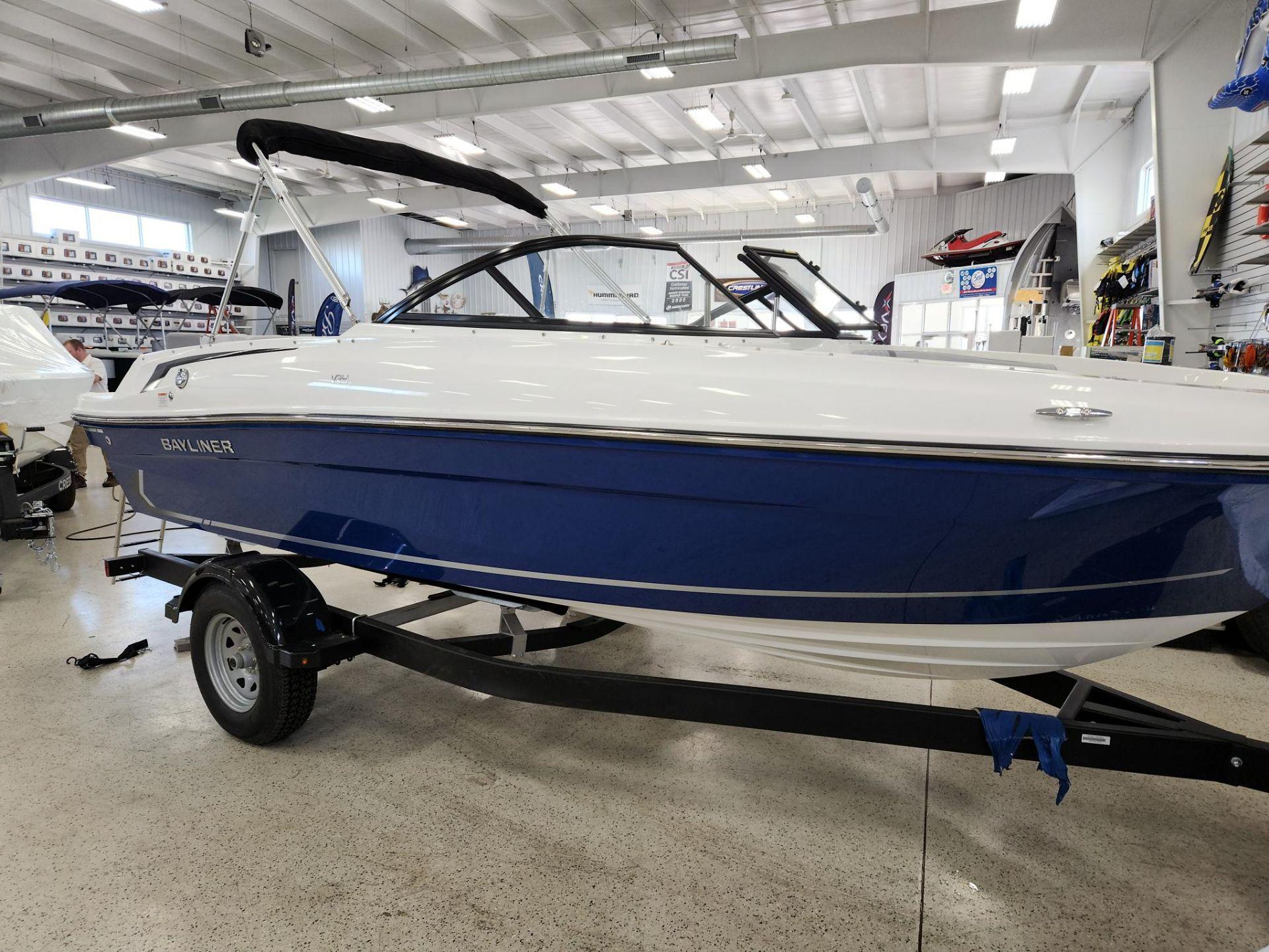 2024 Bayliner VR4