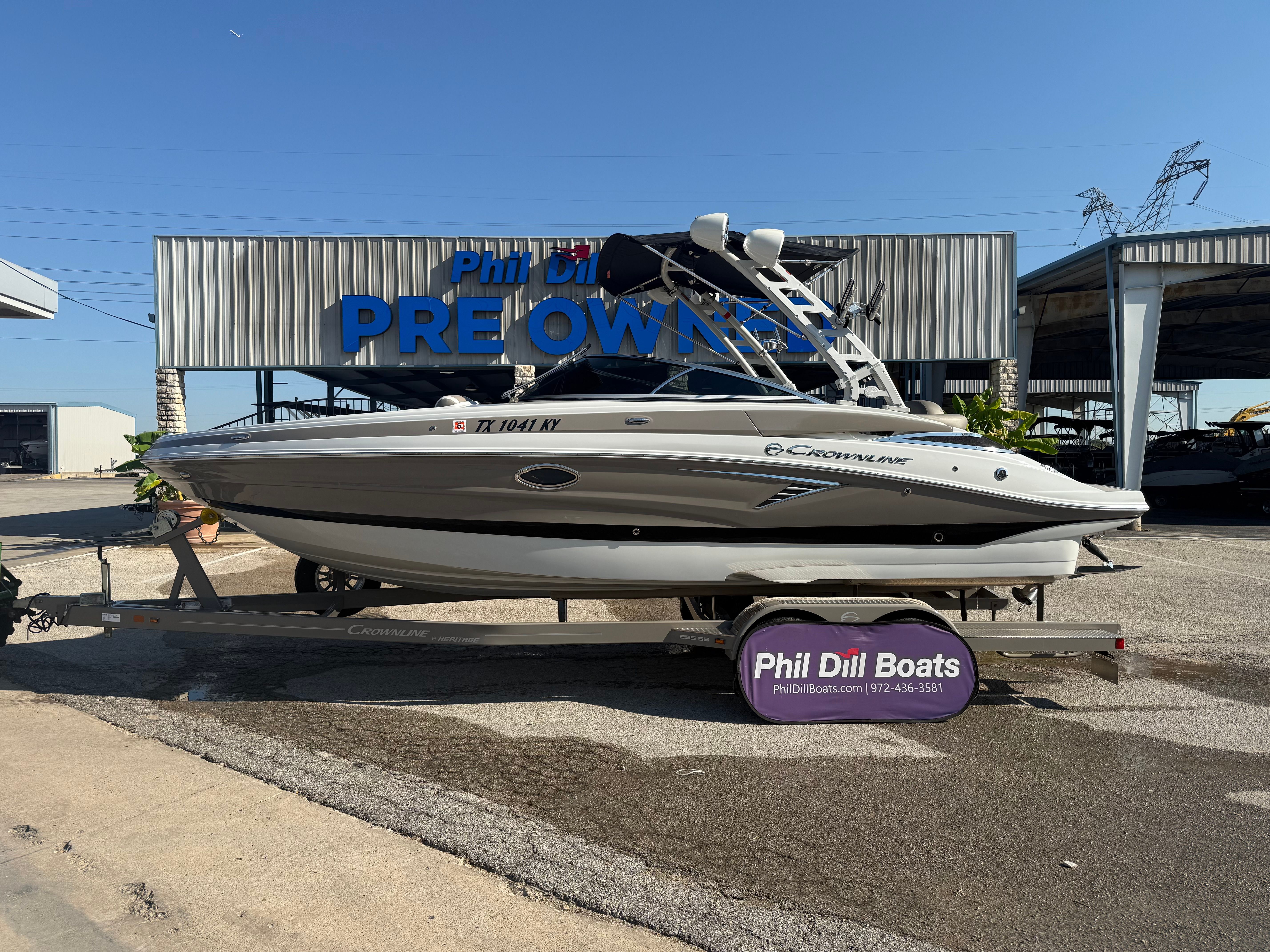 2022 Crownline 255 SS SURF
