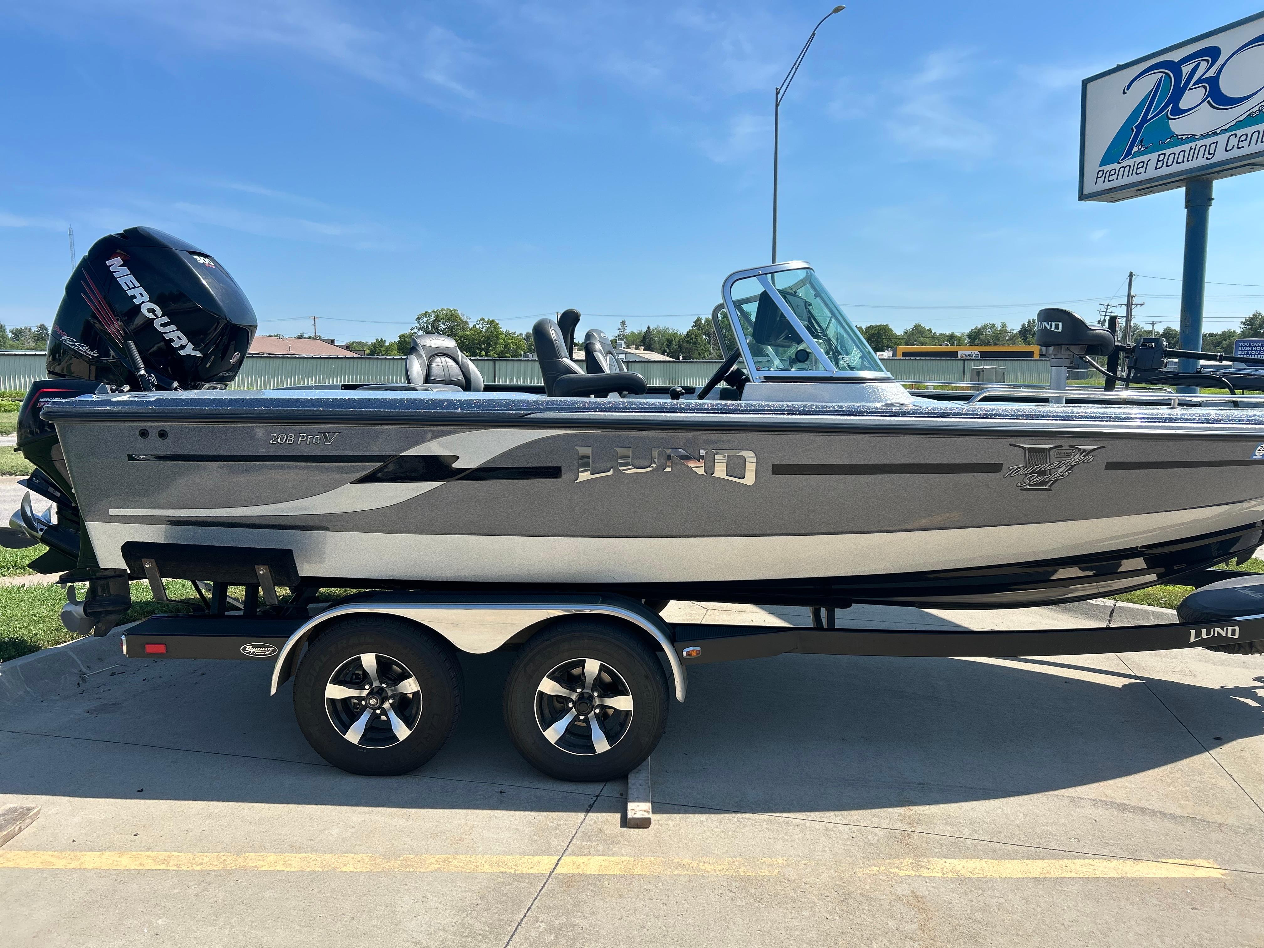 2014 Lund 208 Pro-V GL