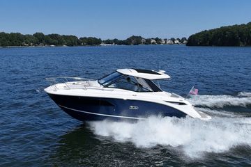 2025 Sea Ray Sundancer 320