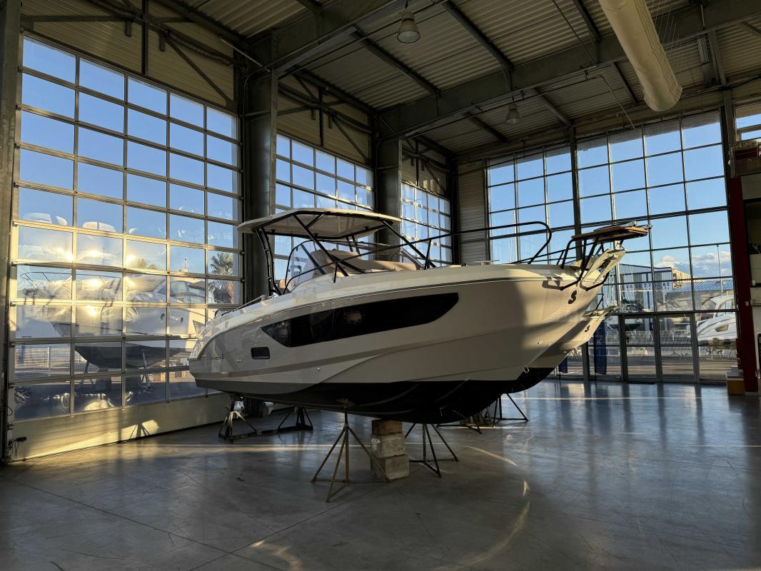 2025 Beneteau Flyer 9 SUNdeck