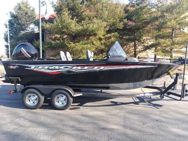 Page 4 of 9 - Tracker Pro Guide V-16 WT boats for sale 