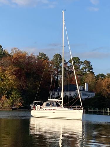 2015 Beneteau Oceanis 37 Platinum