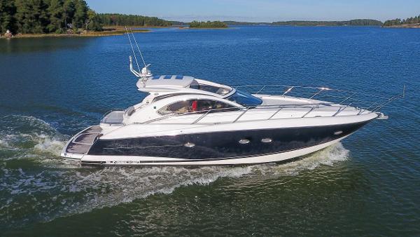2006 Sunseeker Portofino 47