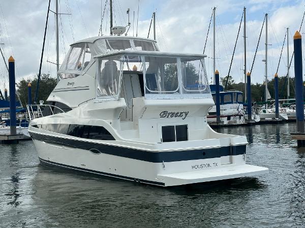 2008 Carver 41 Cockpit Motor Yacht