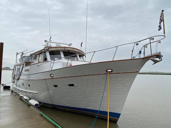 Grand Banks Alaskan 49