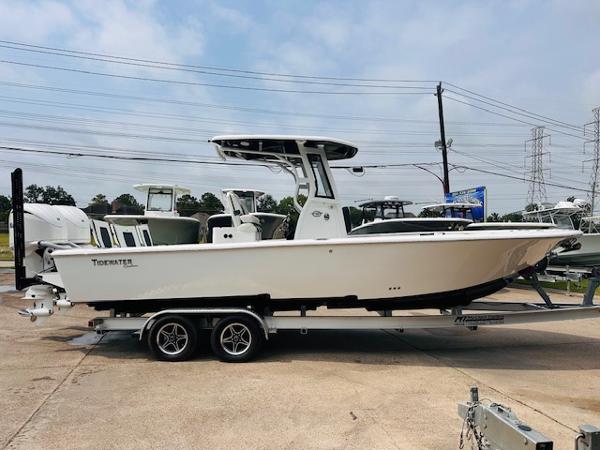 Tidewater 2700 Carolina Bay 2024 Tidewater 2700 Carolina Bay boat on trailer, side view, outdoors.