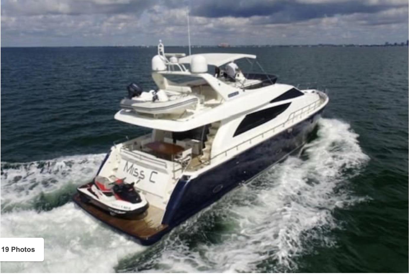2009 Uniesse 65 MY
