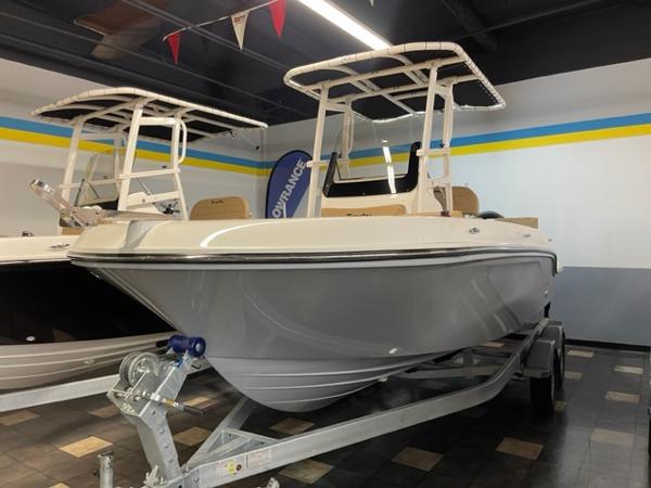 Bayliner T20cc boats for sale in United States 