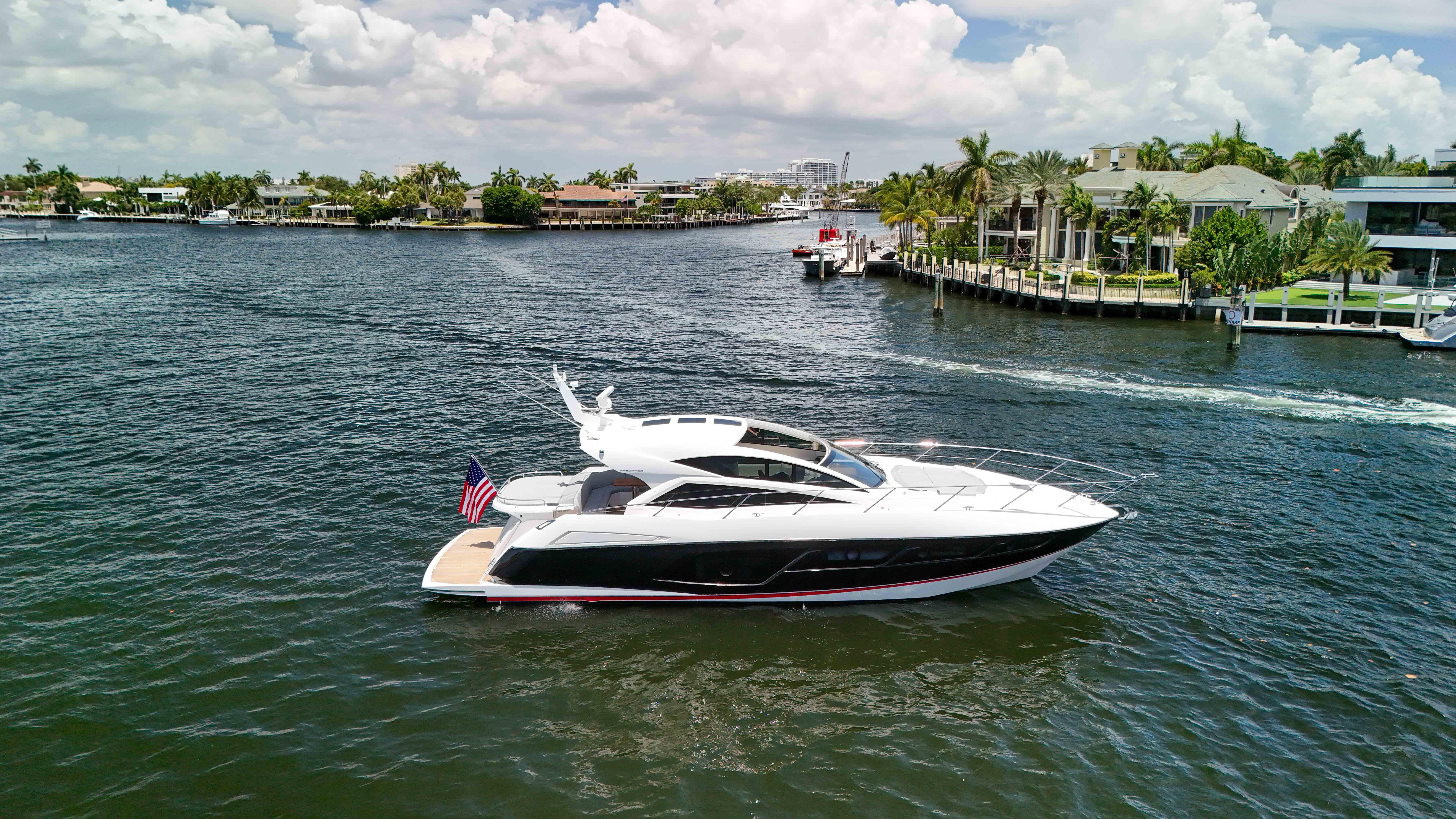 2017 Sunseeker Predator 57