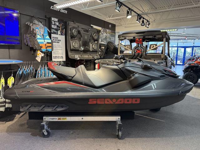 2025 Sea-Doo GTR