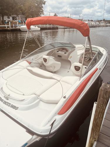 2005 Crownline 206 LS