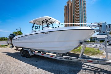 2022 Twin Vee 280 GFX CC