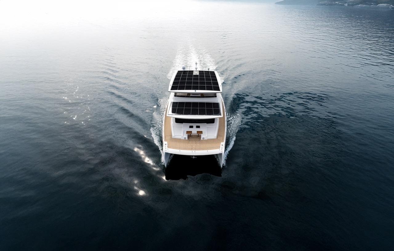 2025 VisionF E-Cat 80