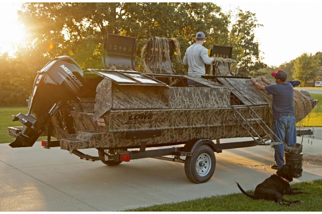 Lowe Boat image