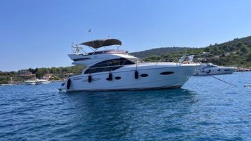 2018 Princess F43