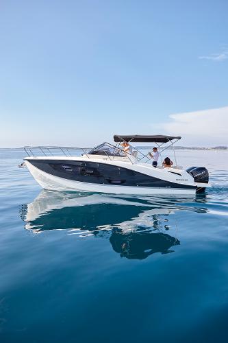 2025 Quicksilver Activ 875 Sundeck