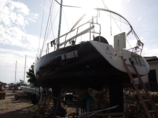 2012 Beneteau Oceanis 37