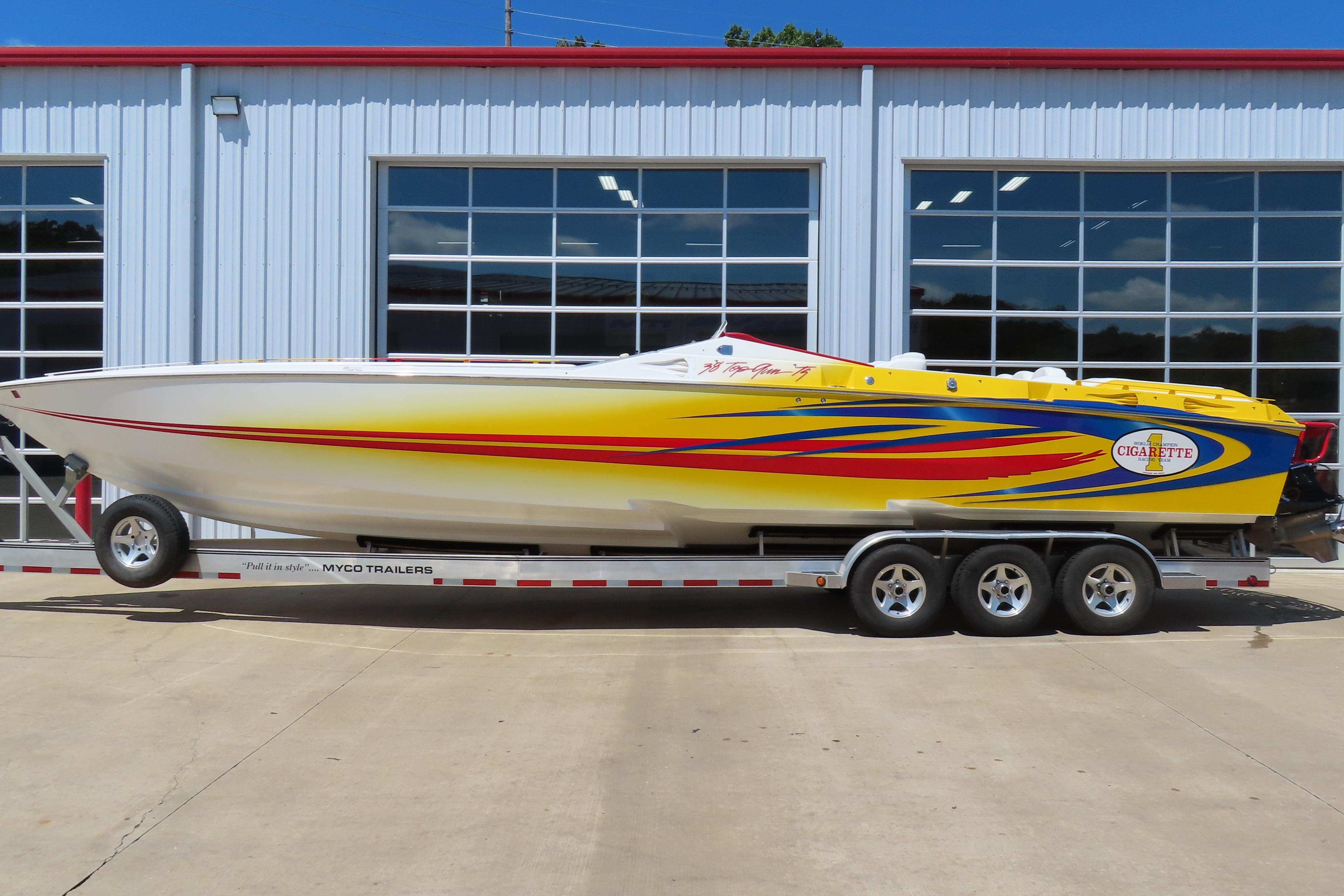 2003 Cigarette 38 Top Gun