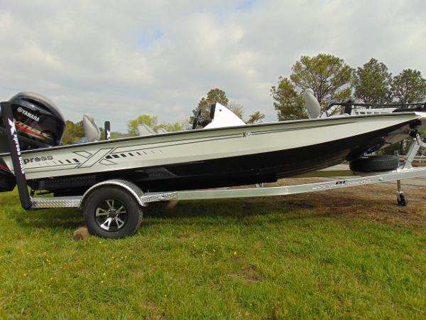 Xpress X19 boats for sale - boats.com