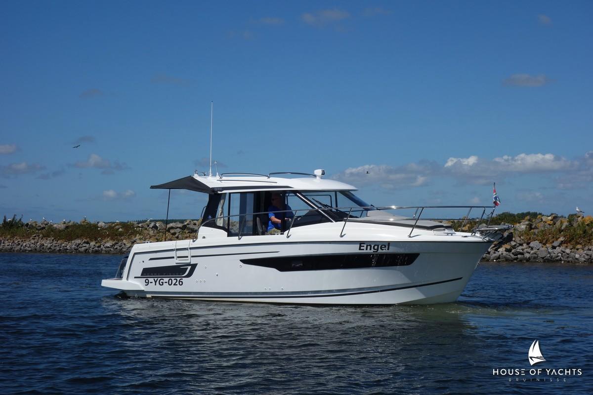 2022 Jeanneau Merry Fisher 895 Offshore