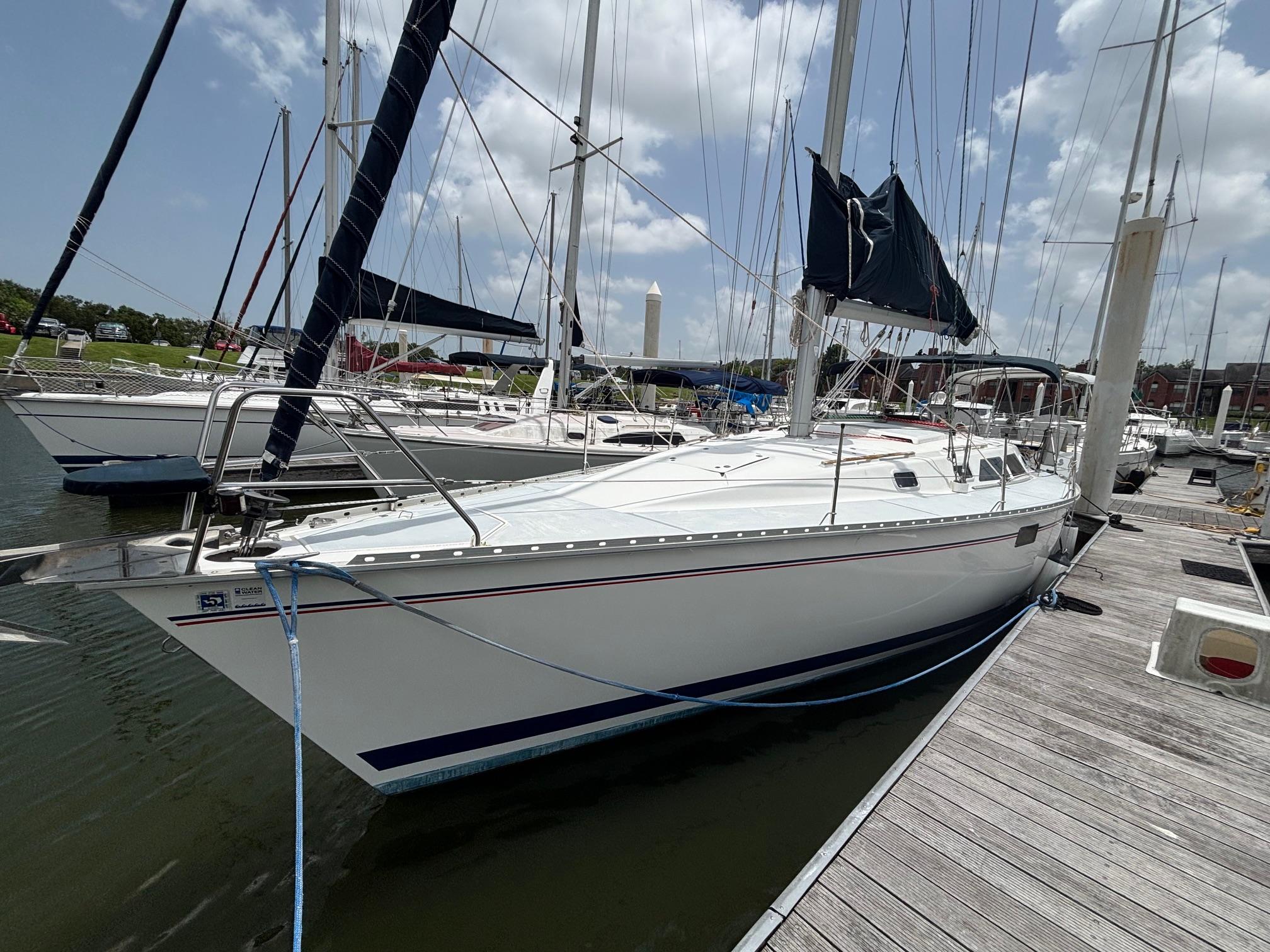 1996 Hunter 37.5