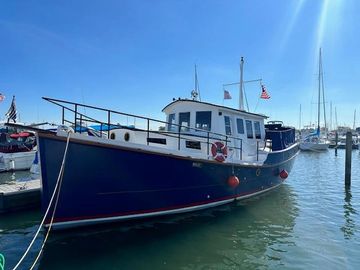 2004 Diesel Duck 38 Trawler