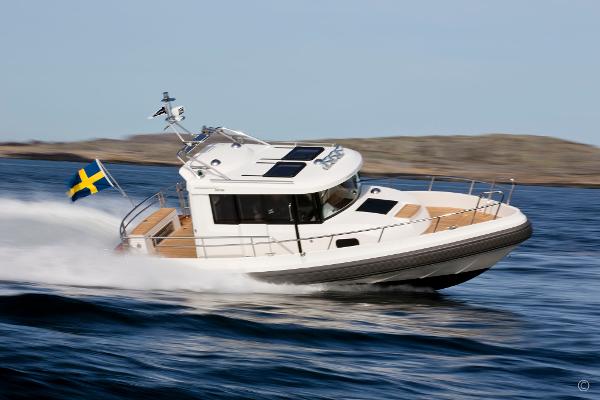 Paragon 25 Cabin Grosvenor Yachts - Paragon 25 Cabin for sale in London and the United Kingdom