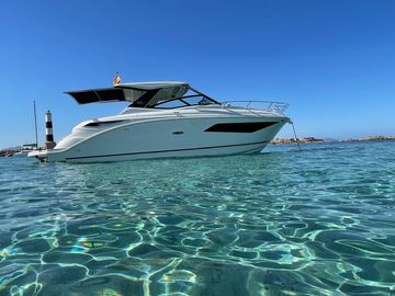 2022 Sea Ray Sundancer 320