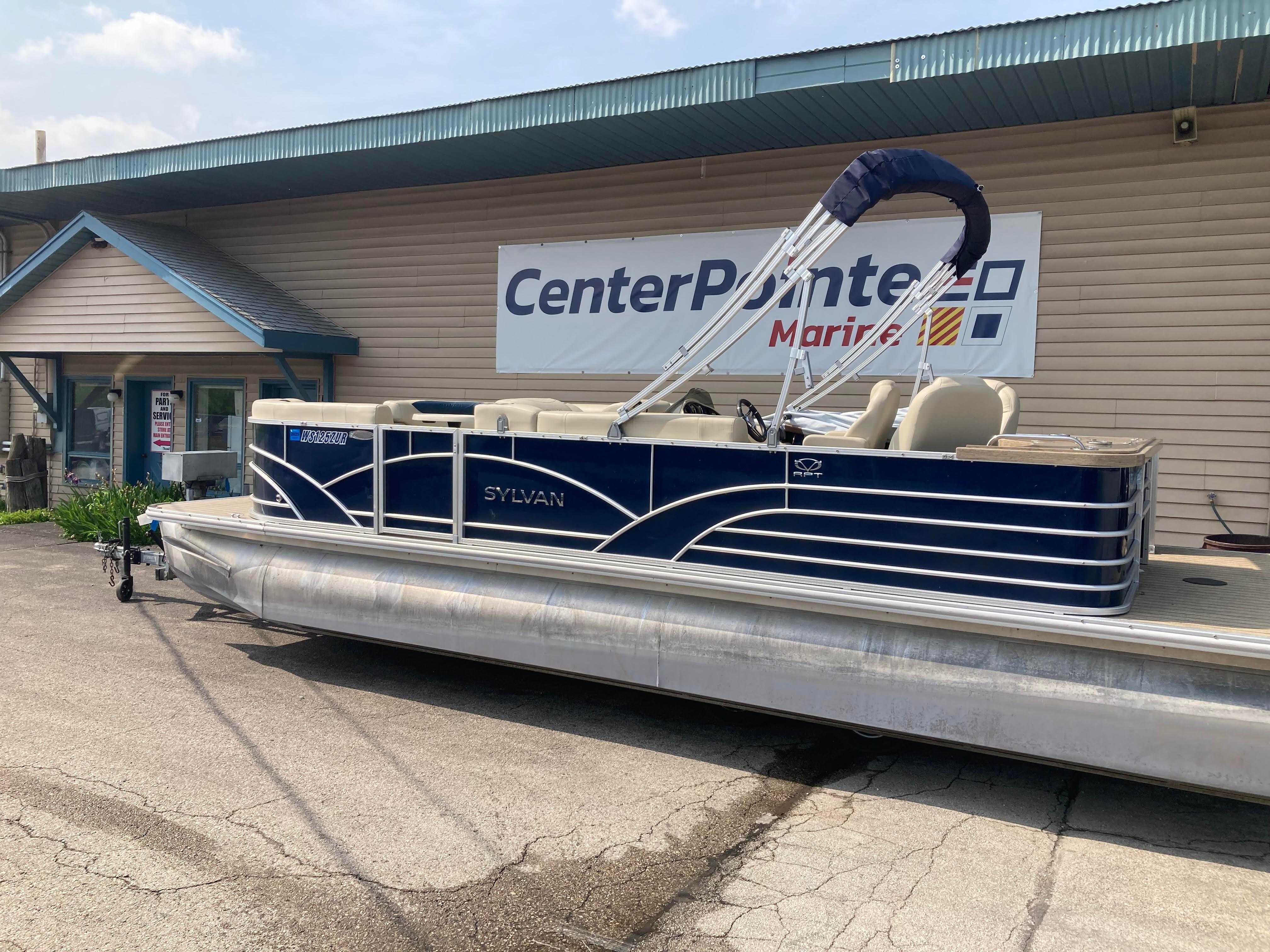2018 Sylvan Mirage Cruise 8524 Entertainer LE