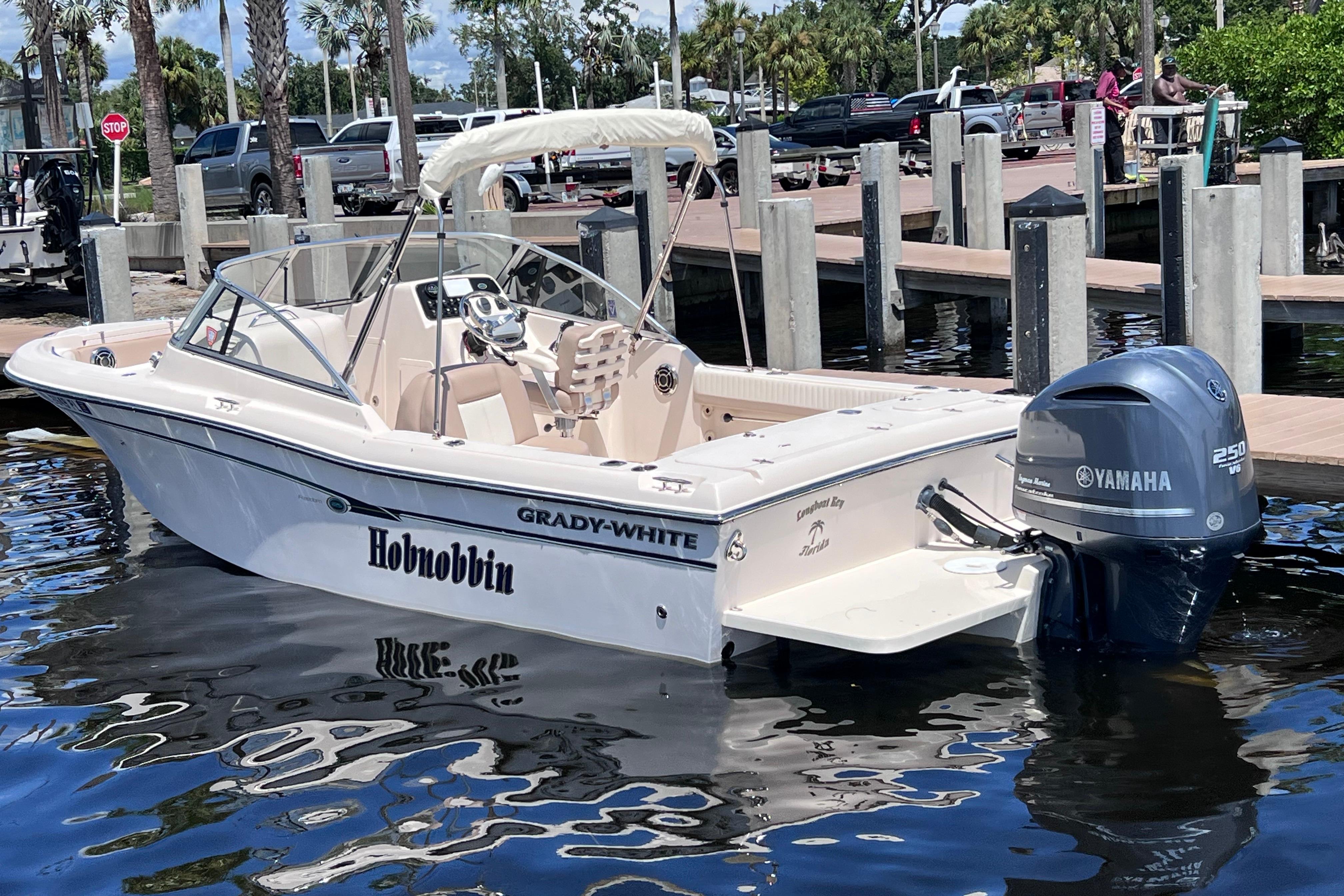 2013 Grady-White Freedom 225