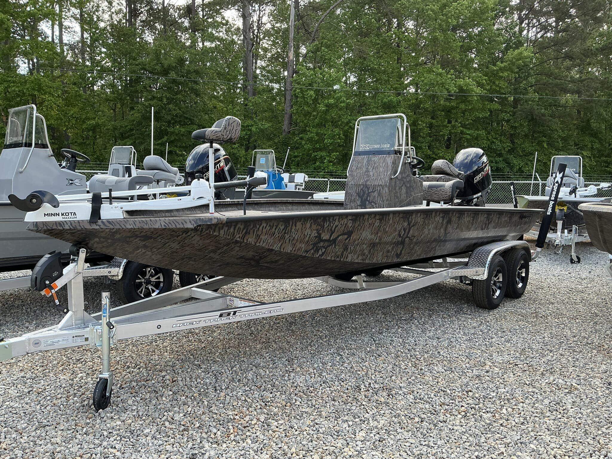 2025 Xpress Hyper-Lift Bay Series 210 BAY-175 HP