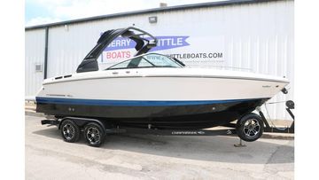 2025 Chaparral 267 SSX