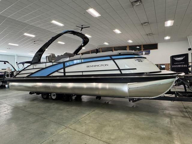 2025 Bennington Q Swingback 25 QSBA