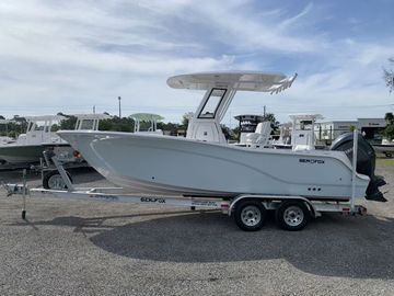 2025 Sea Fox 228 Commander
