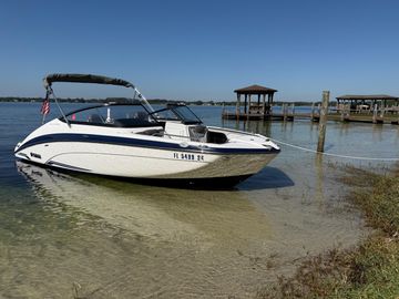2019 Yamaha Boats 212 Limited