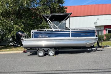 2026 Sun Tracker SportFish 20 DLX