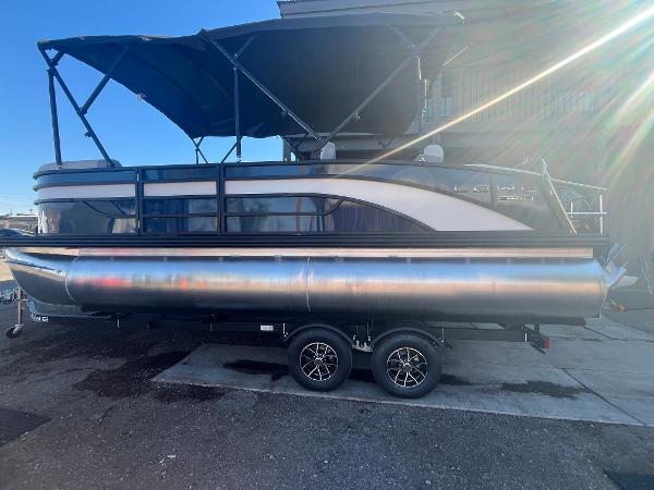 2025 Lowe SS210DHCL